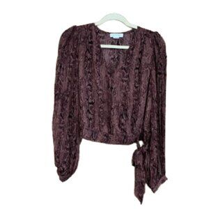 Cupcakes & Cashmere V-Neck Small Women's Pink Snakeskin Long Sleeve Blouse EUC